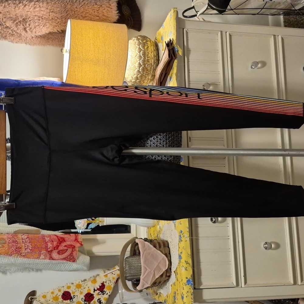 NWOT bebe sport legging
